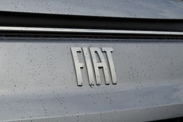 Voertuigafbeelding 4