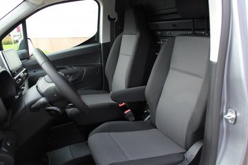 Voertuigafbeelding 9