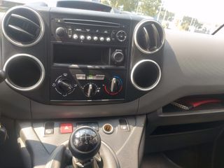 Voertuigafbeelding 14