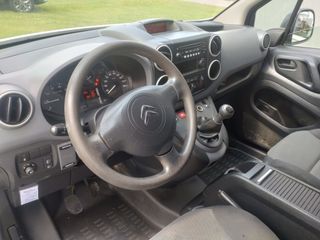 Voertuigafbeelding 9