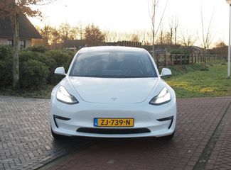 Voertuigafbeelding 4