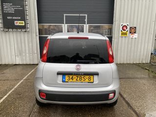 Voertuigafbeelding 8