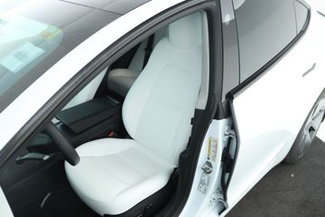 Voertuigafbeelding 19