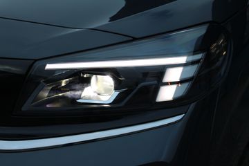 Voertuigafbeelding 12