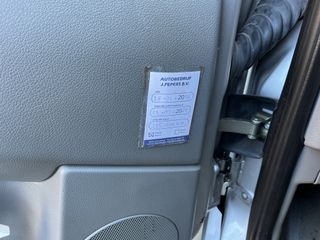 Voertuigafbeelding 9