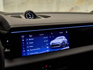 Voertuigafbeelding 24