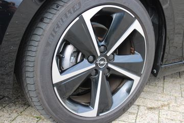 Voertuigafbeelding 15