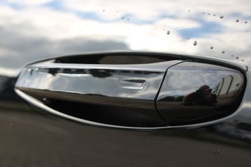 Voertuigafbeelding 16