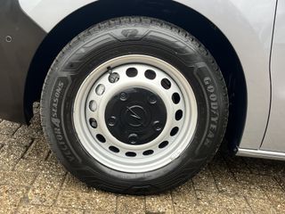 Voertuigafbeelding 22