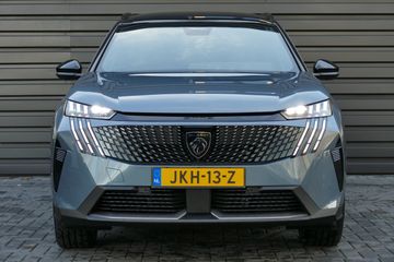 Voertuigafbeelding 3