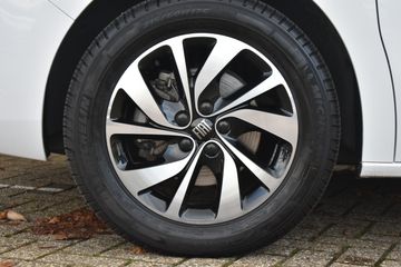 Voertuigafbeelding 19