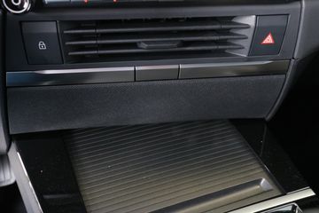 Voertuigafbeelding 42