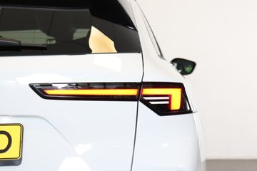 Voertuigafbeelding 8