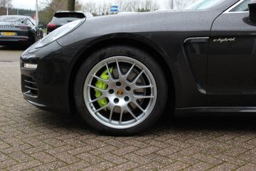 Voertuigafbeelding 13