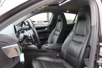 Voertuigafbeelding 3