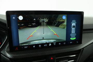 Voertuigafbeelding 12