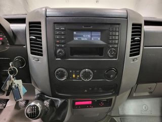 Voertuigafbeelding 11