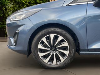 Voertuigafbeelding 19