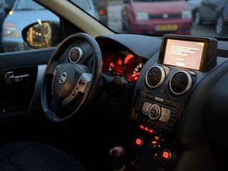 Voertuigafbeelding 6