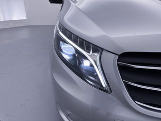 Voertuigafbeelding 38