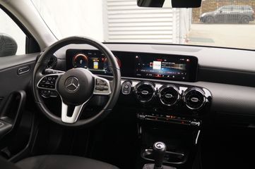 Voertuigafbeelding 9