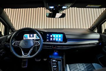 Voertuigafbeelding 4