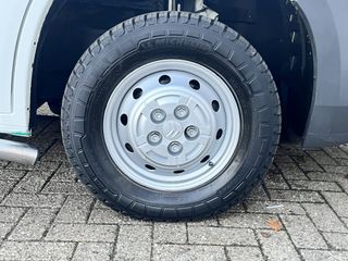 Voertuigafbeelding 26