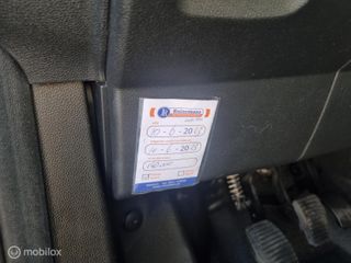 Voertuigafbeelding 16