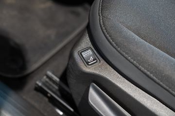 Voertuigafbeelding 16