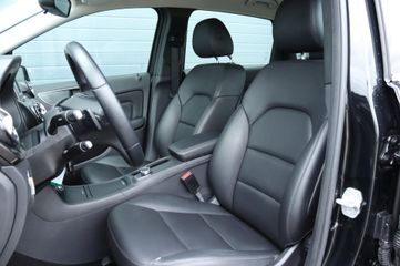 Voertuigafbeelding 8