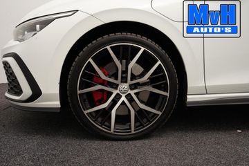 Voertuigafbeelding 33