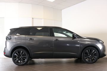 Voertuigafbeelding 3