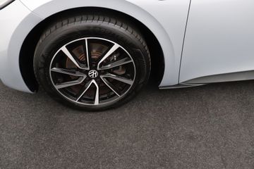 Voertuigafbeelding 6