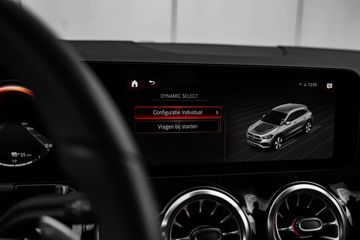 Voertuigafbeelding 30