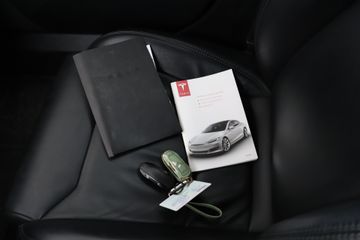 Voertuigafbeelding 23