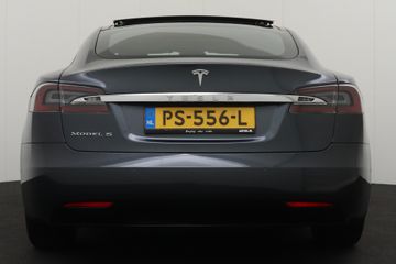 Voertuigafbeelding 3