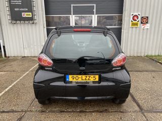 Voertuigafbeelding 7