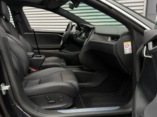 Voertuigafbeelding 7