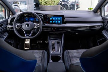 Voertuigafbeelding 7