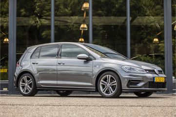 Volkswagen Golf - S-700-XX - Polisa Lease