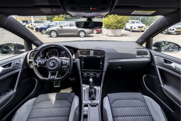 Voertuigafbeelding 14