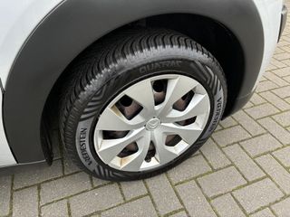 Voertuigafbeelding 23