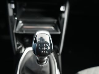 Voertuigafbeelding 24