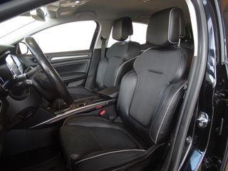 Voertuigafbeelding 8