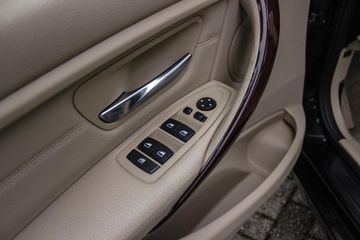 Voertuigafbeelding 33