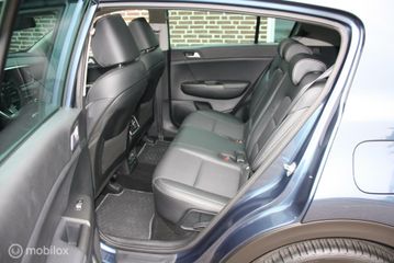 Voertuigafbeelding 9