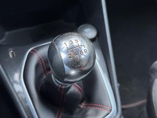 Voertuigafbeelding 18