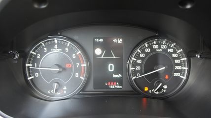 Voertuigafbeelding 14