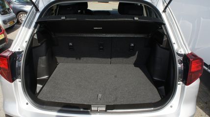 Voertuigafbeelding 7