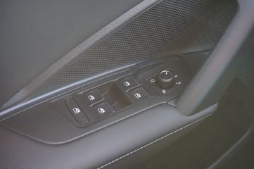 Voertuigafbeelding 39